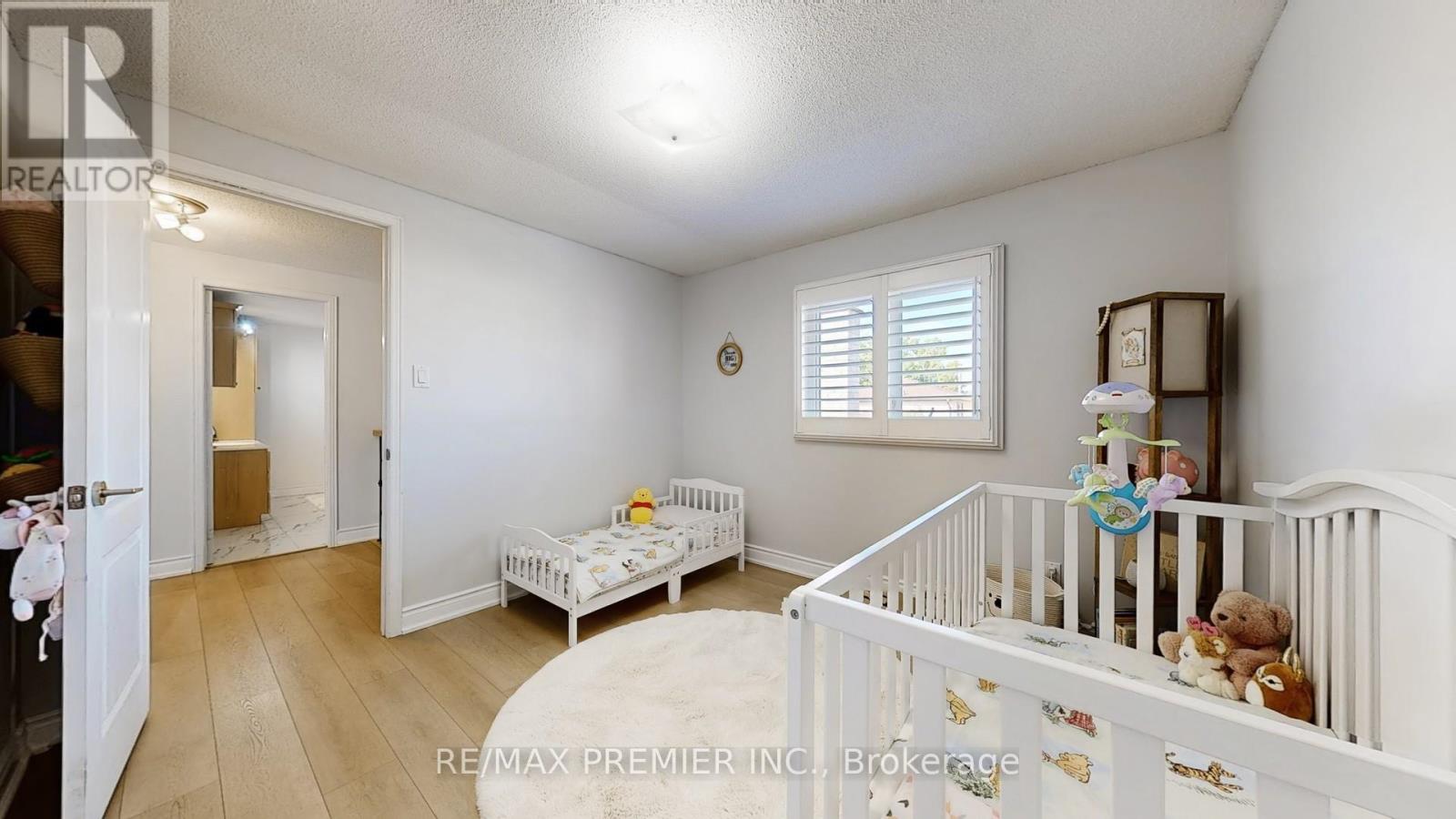 Photo 24 of 16 Magdalena Court, Toronto ON