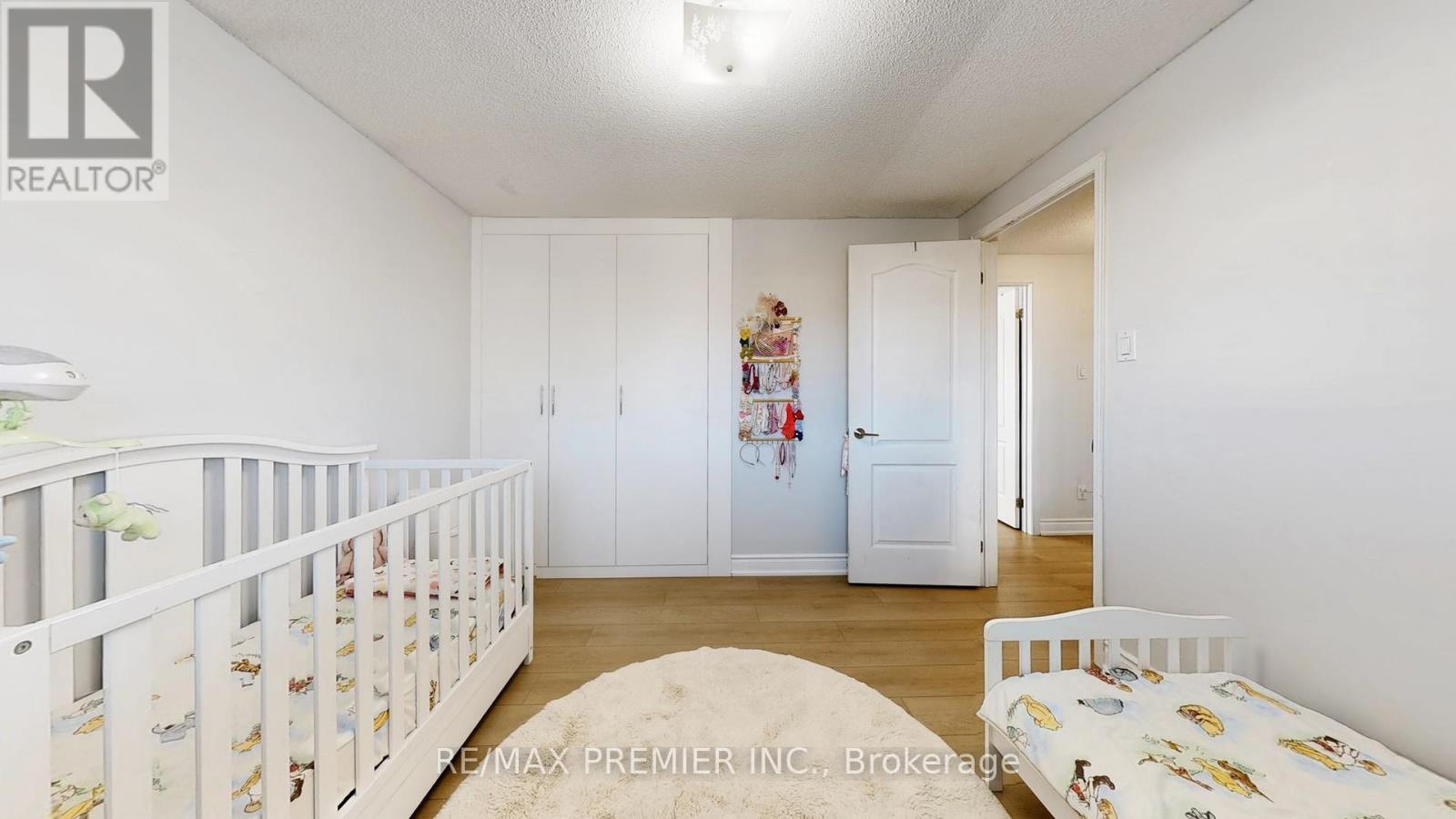 Photo 25 of 16 Magdalena Court, Toronto ON