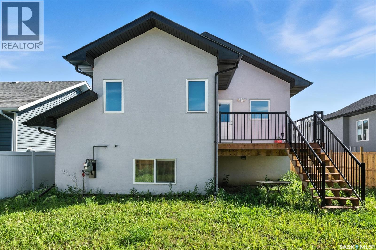 Photo 40 of 755 Labine Court, Saskatoon SK