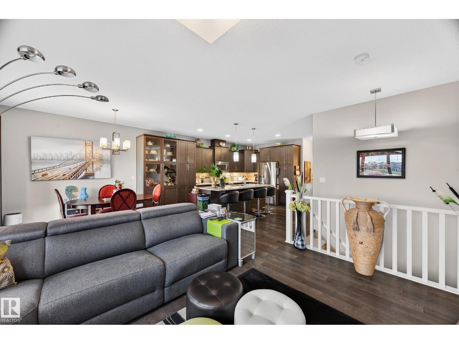 Photo 15 of 13 8132 217 St Nw, Edmonton AB