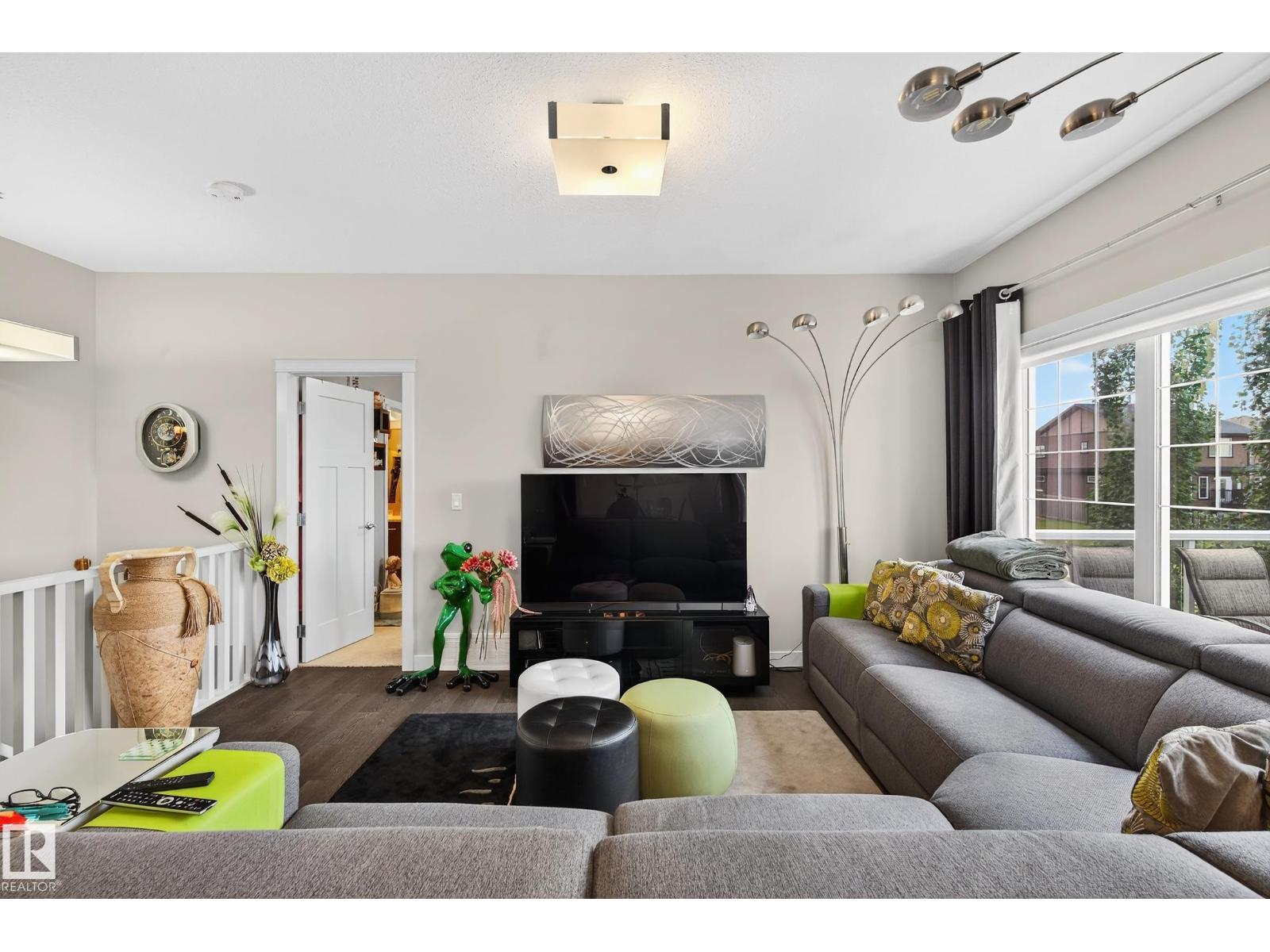 Photo 17 of 13 8132 217 St Nw, Edmonton AB