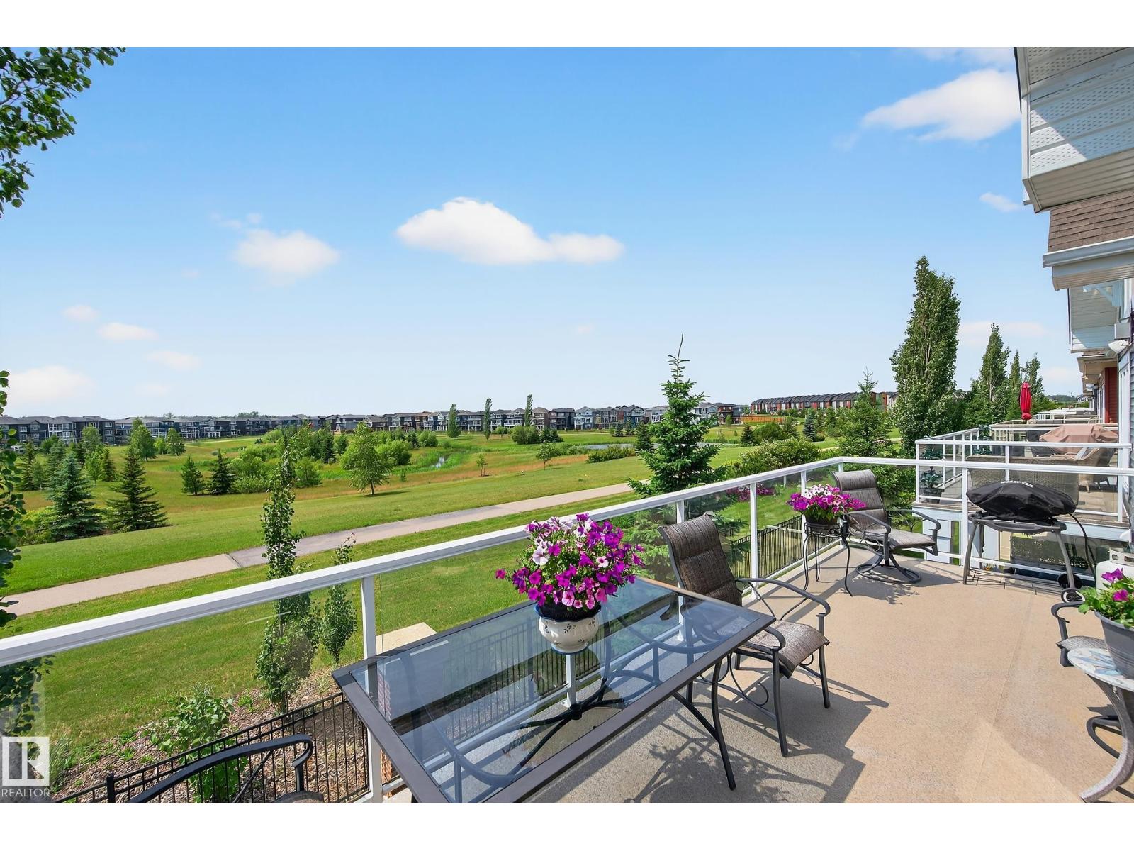 Photo 3 of 13 8132 217 St Nw, Edmonton AB
