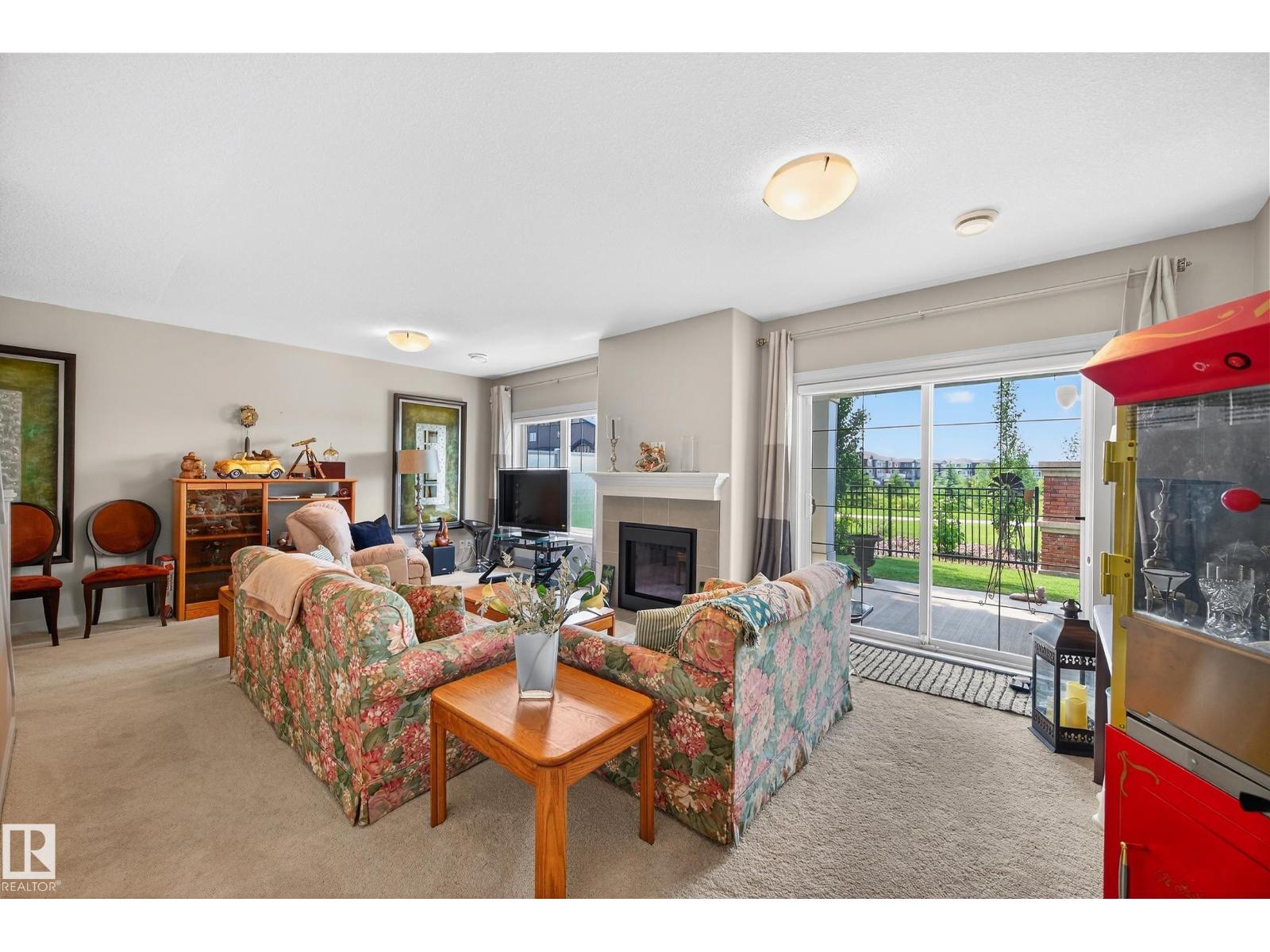 Photo 30 of 13 8132 217 St Nw, Edmonton AB