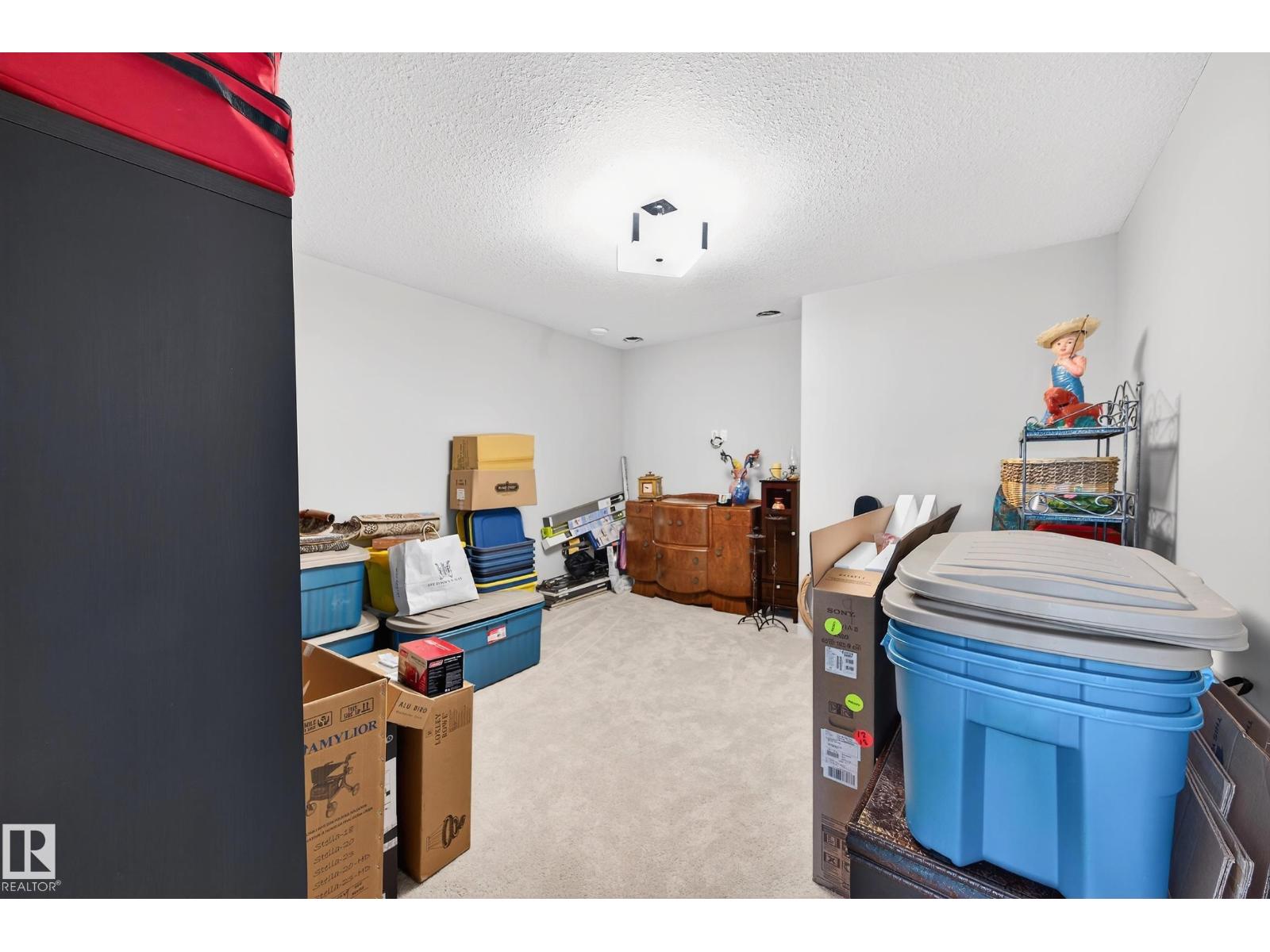 Photo 35 of 13 8132 217 St Nw, Edmonton AB