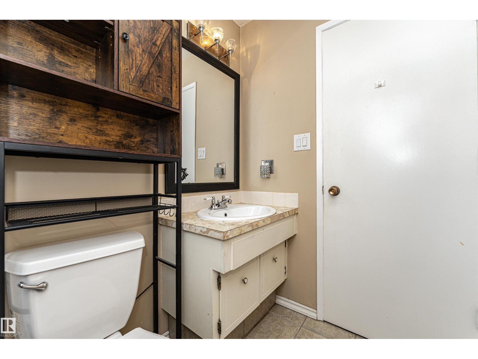Photo 30 of 46 Graham Rd, Sherwood Park AB