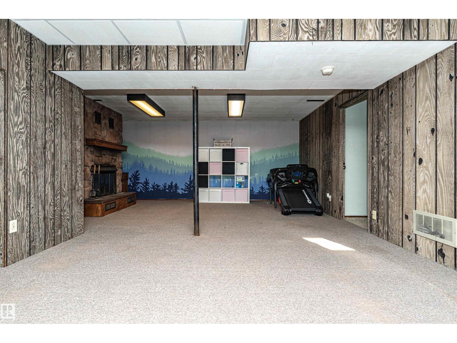 Photo 35 of 46 Graham Rd, Sherwood Park AB