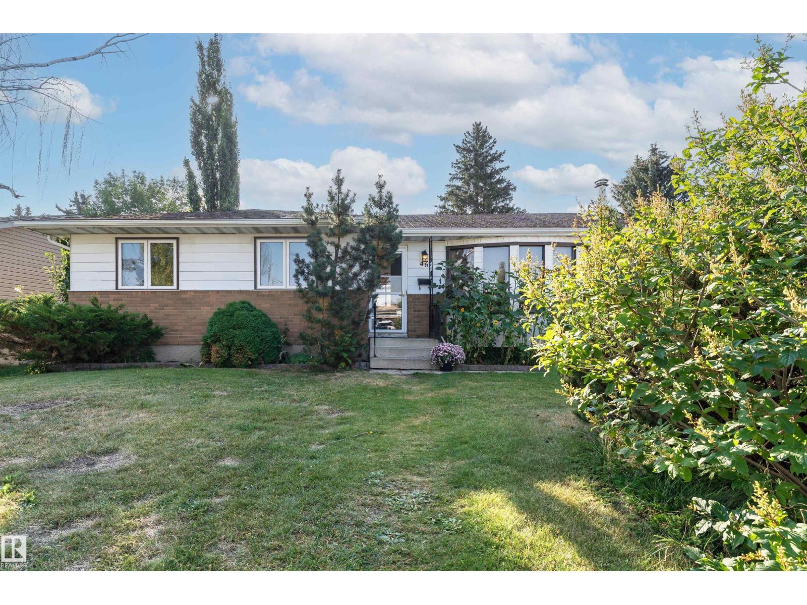 Photo 4 of 46 Graham Rd, Sherwood Park AB