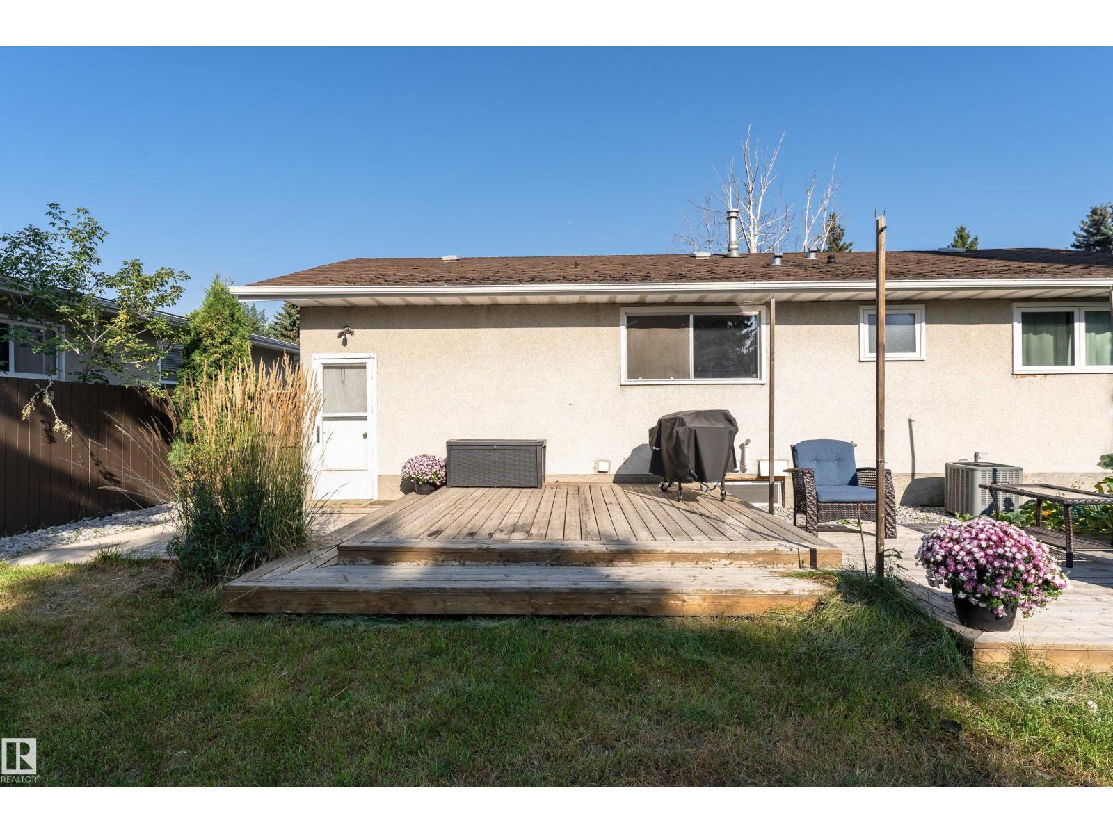 Photo 50 of 46 Graham Rd, Sherwood Park AB