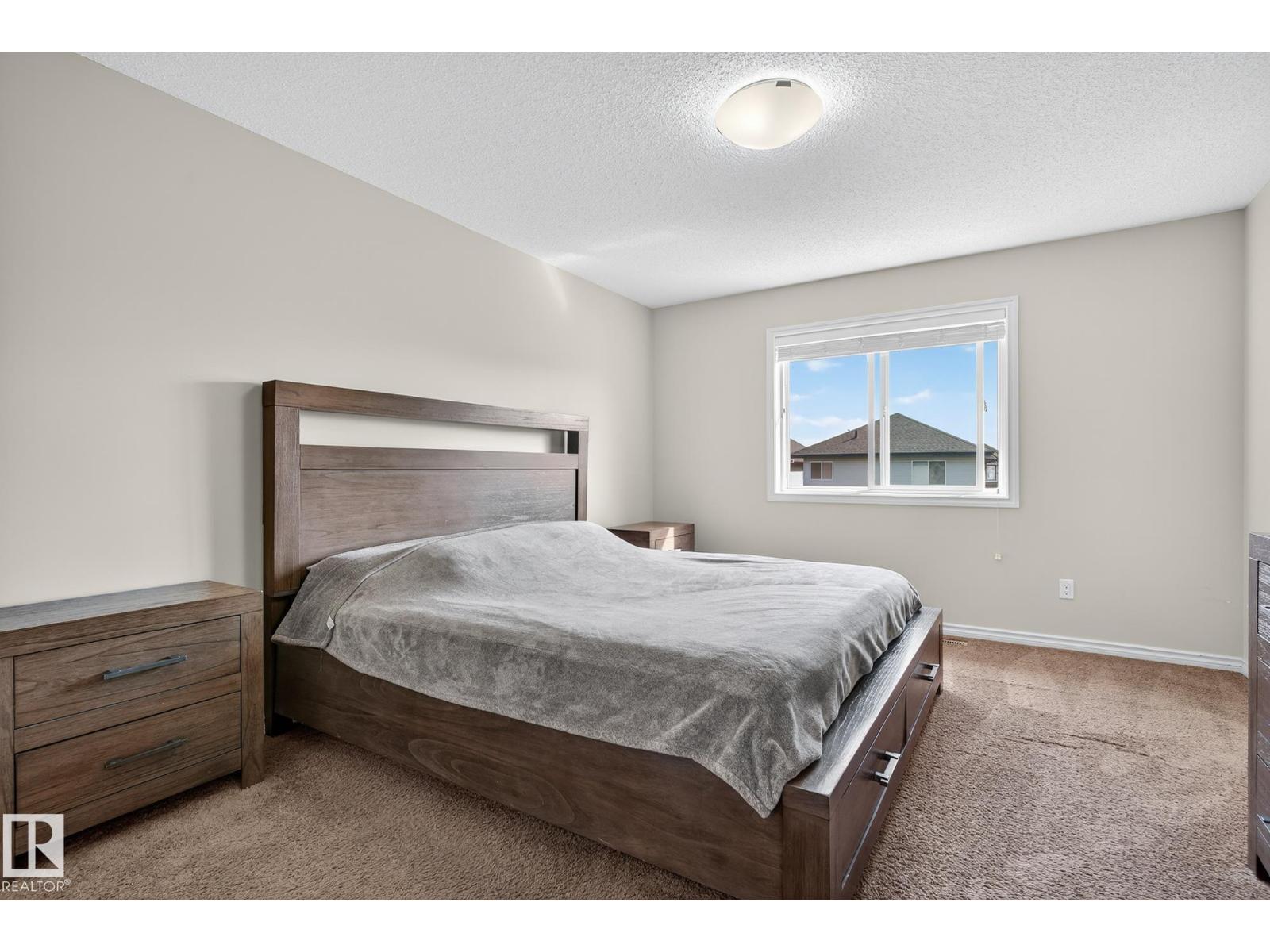 Photo 23 of 16737 58 B St Nw, Edmonton AB