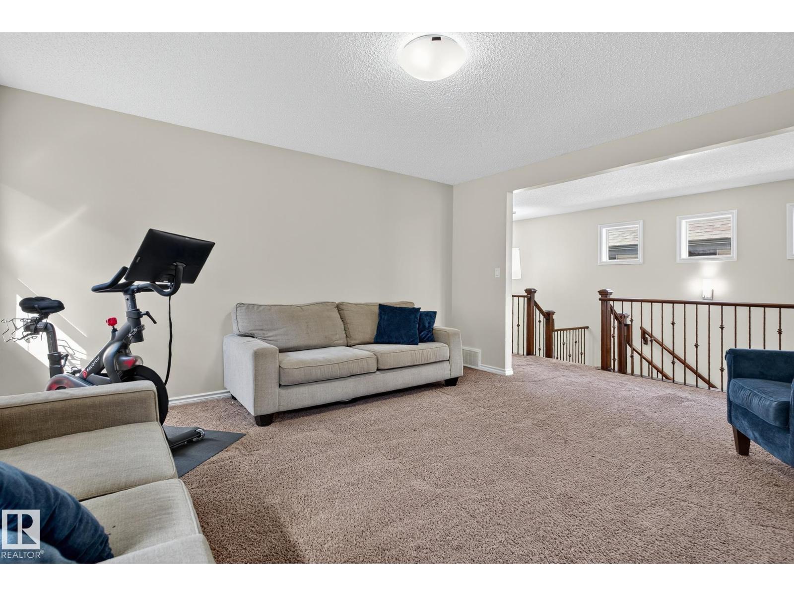 Photo 29 of 16737 58 B St Nw, Edmonton AB