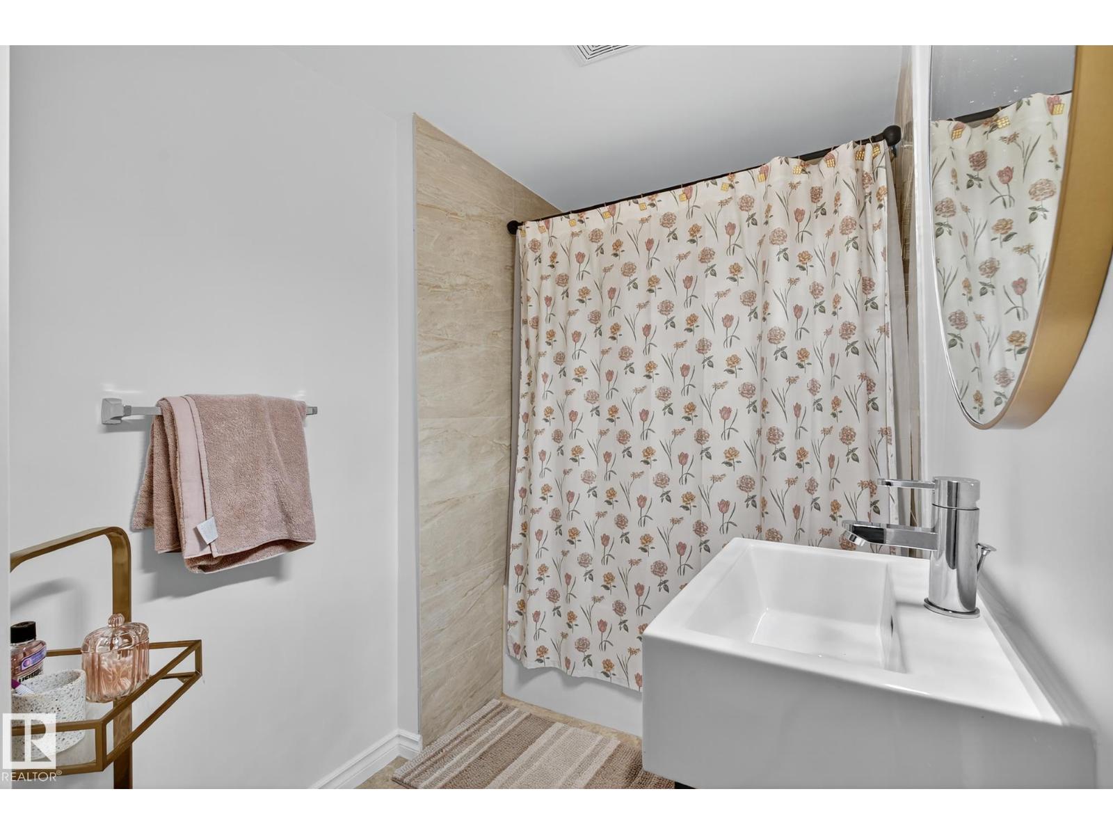 Photo 41 of 16737 58 B St Nw, Edmonton AB
