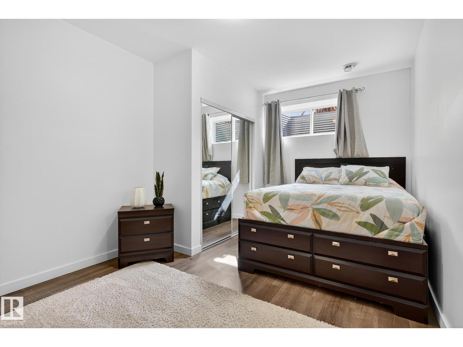 Photo 42 of 16737 58 B St Nw, Edmonton AB
