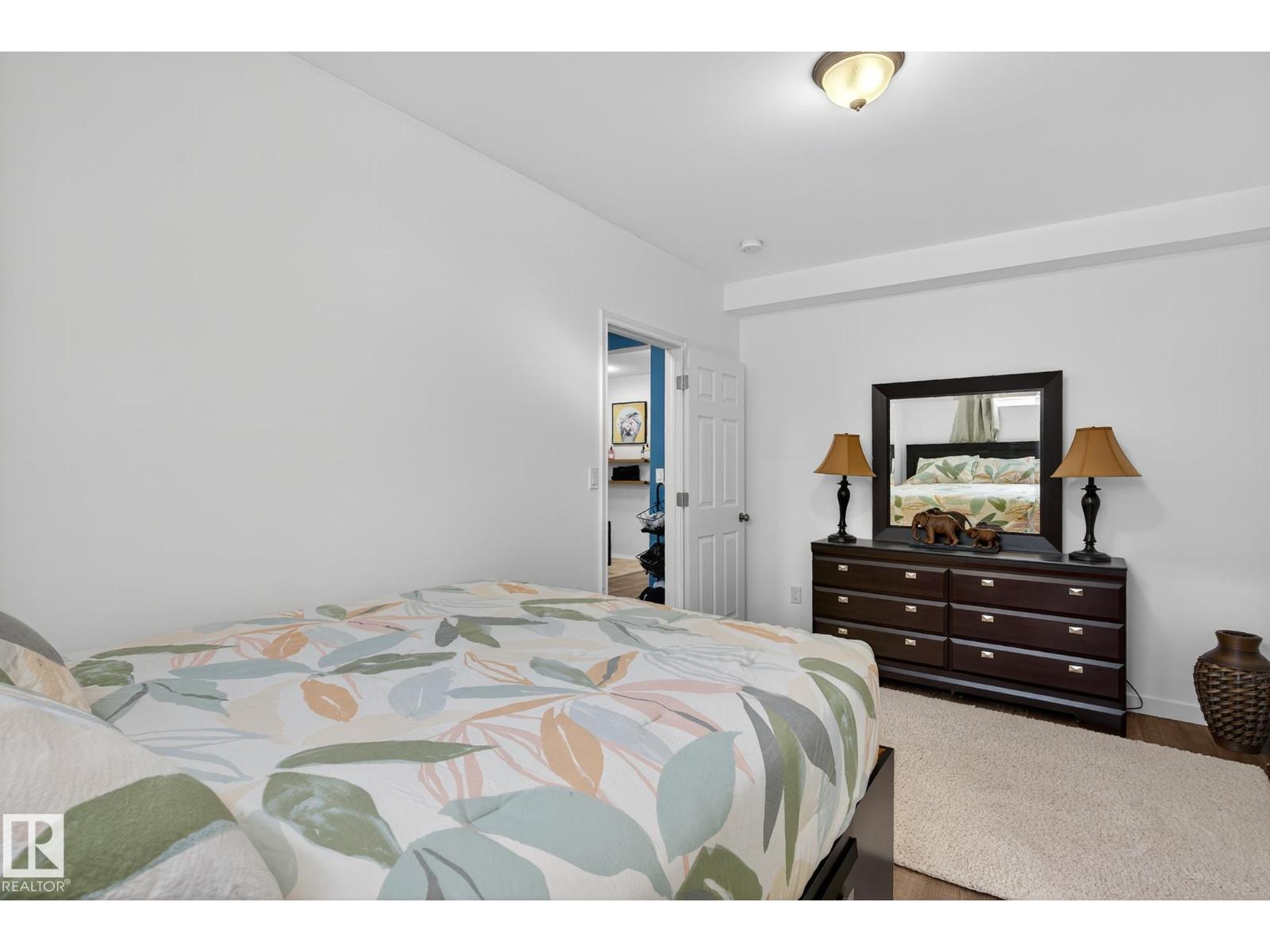 Photo 43 of 16737 58 B St Nw, Edmonton AB