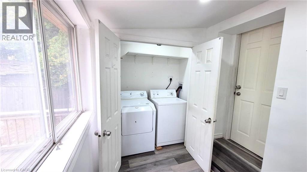 Photo 10 of 69 Fairfield Avenue, Hamilton ON