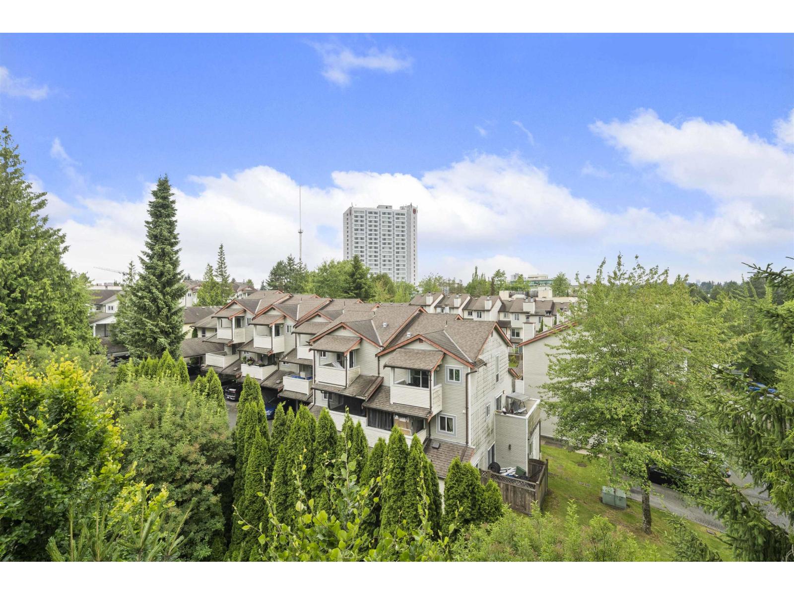 Photo 16 of 510 15388 105 Avenue, Surrey BC