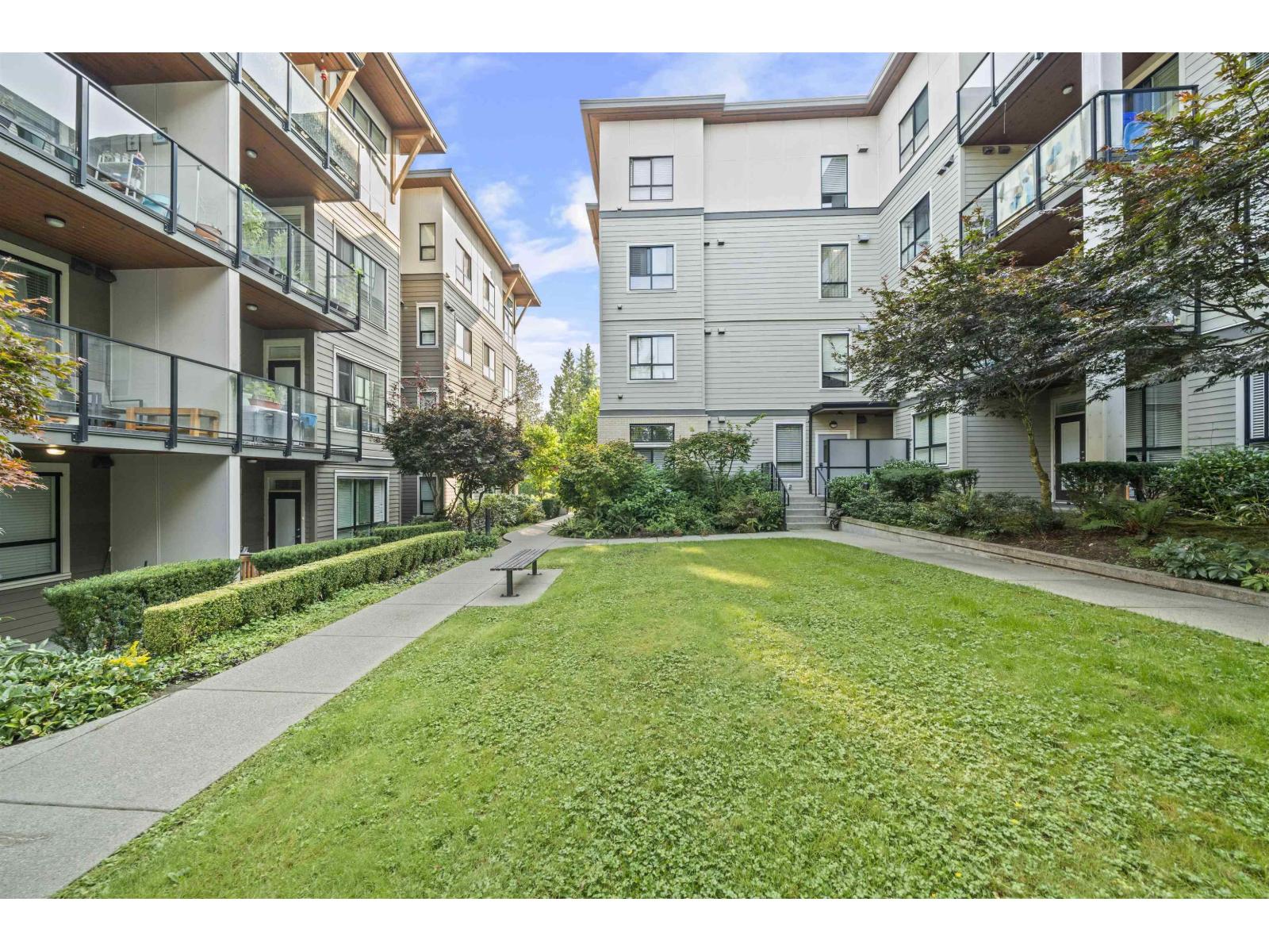 Photo 24 of 510 15388 105 Avenue, Surrey BC