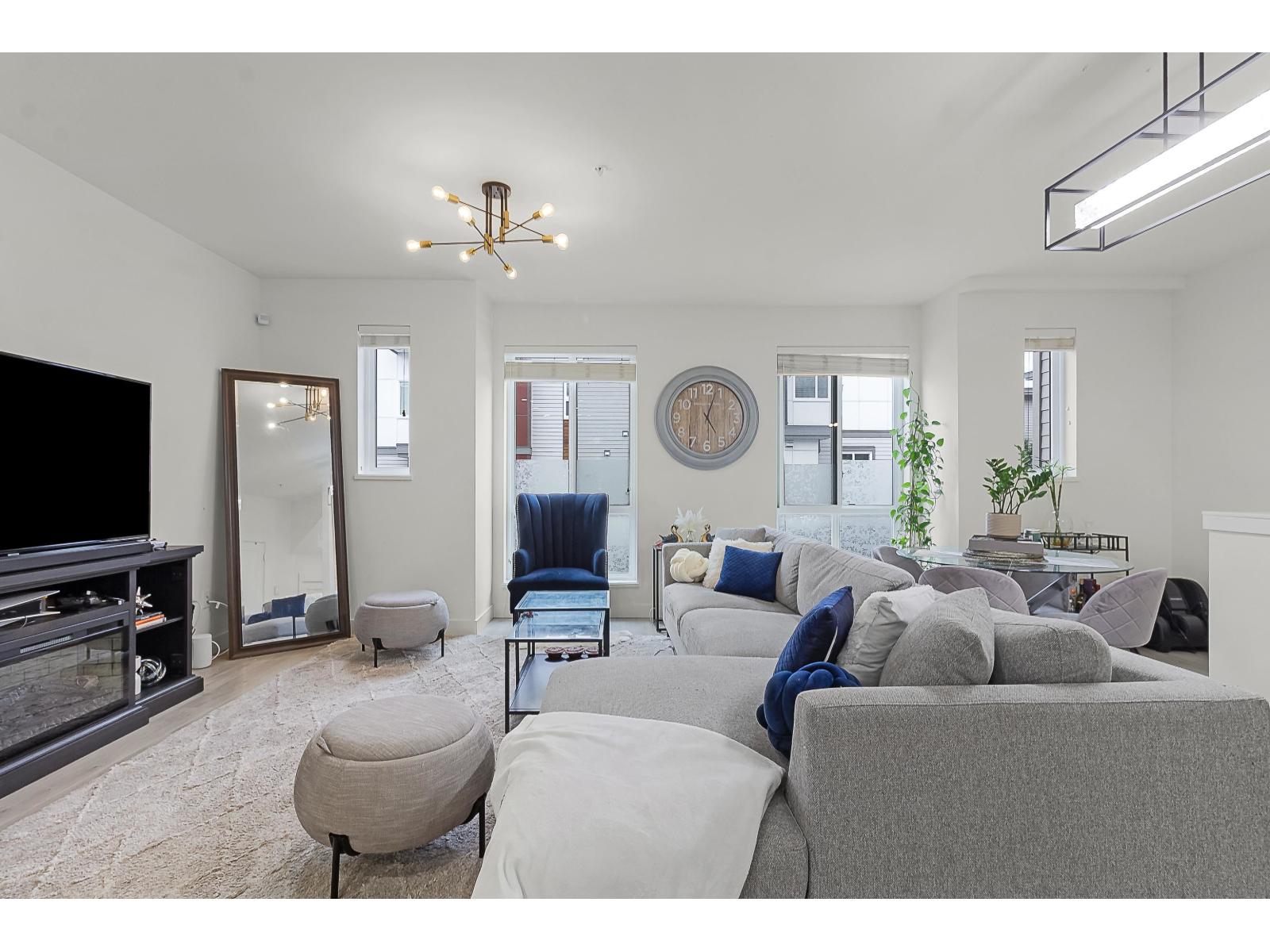 Photo 8 of 127 7947 209 Street, Langley BC