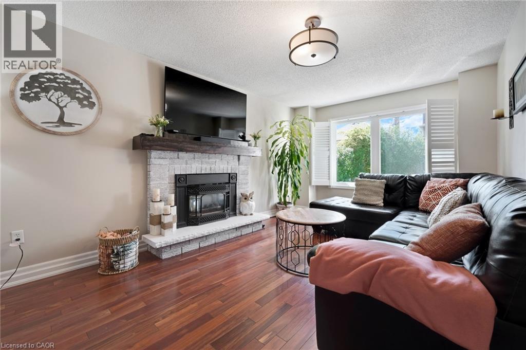 Photo 14 of 477 Burnett Avenue, Cambridge ON