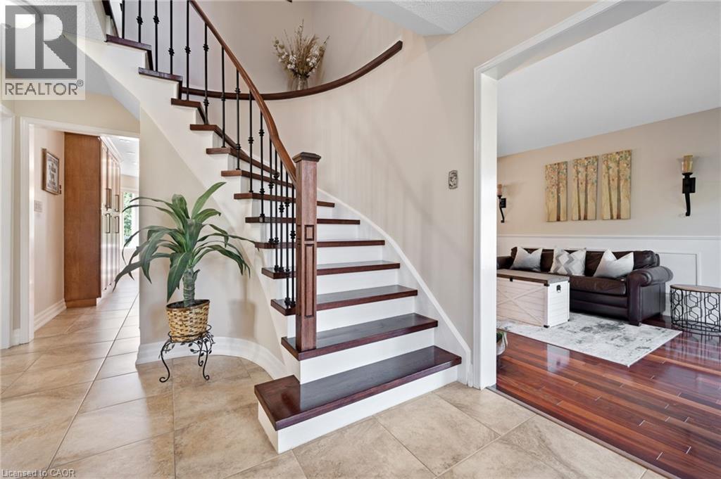 Photo 5 of 477 Burnett Avenue, Cambridge ON