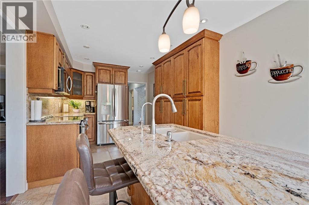 Photo 13 of 477 Burnett Avenue, Cambridge ON