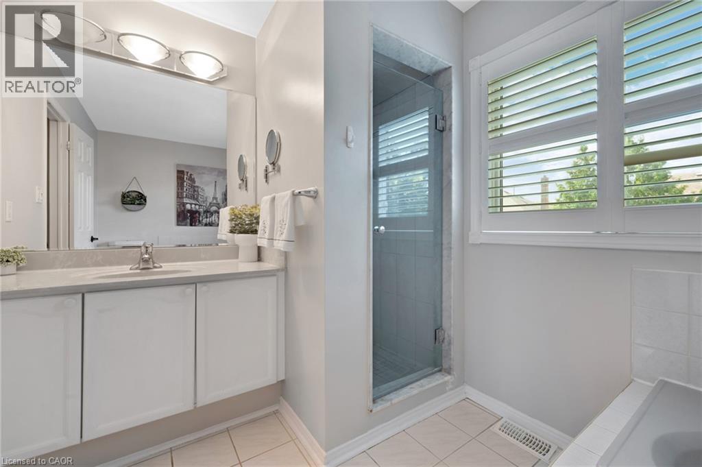 Photo 25 of 477 Burnett Avenue, Cambridge ON