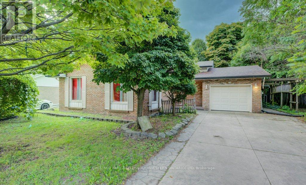 Photo 1 of 24 Mcgill Street, Welland ON