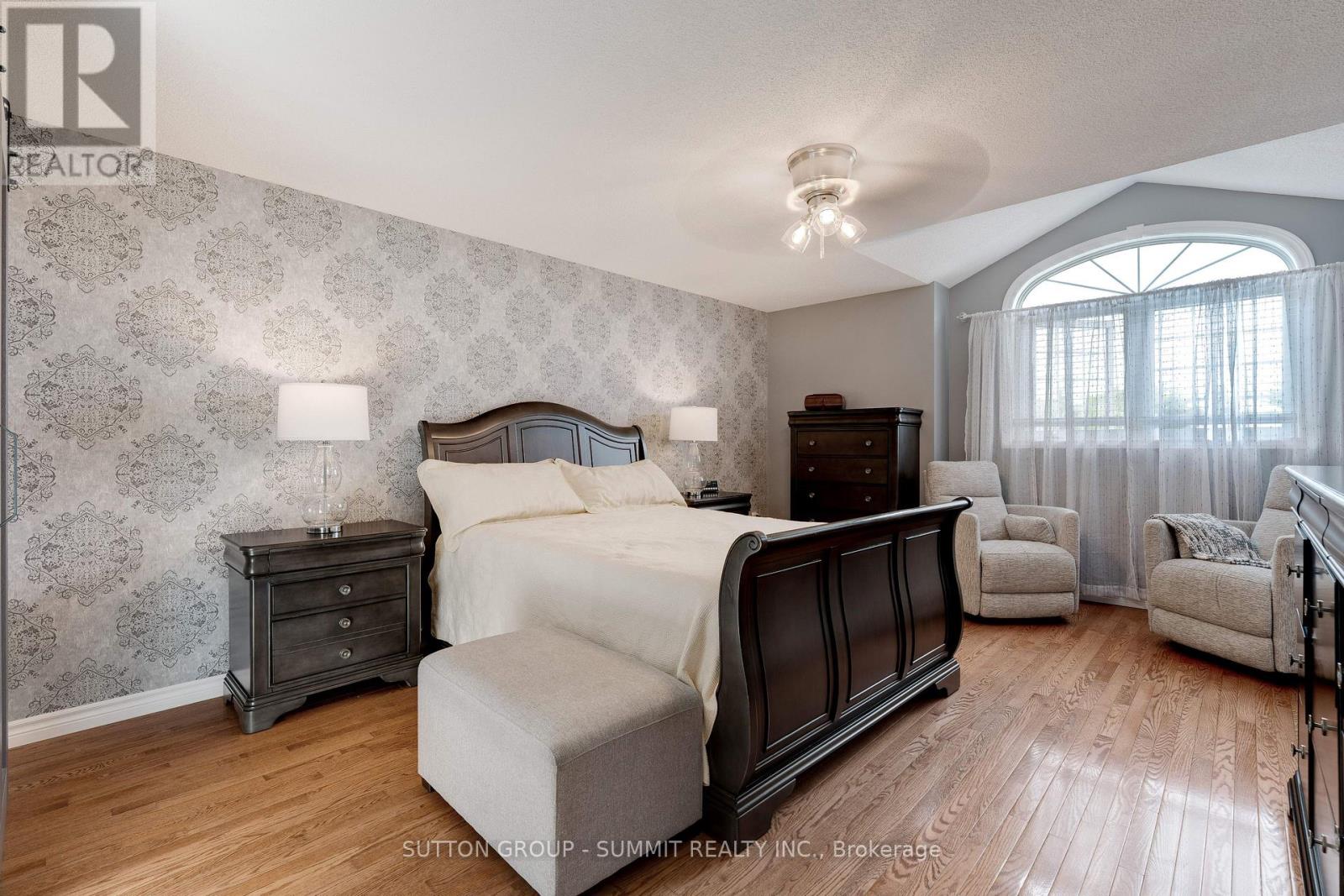 Photo 17 of 10 Scottswood Lane, Haldimand ON
