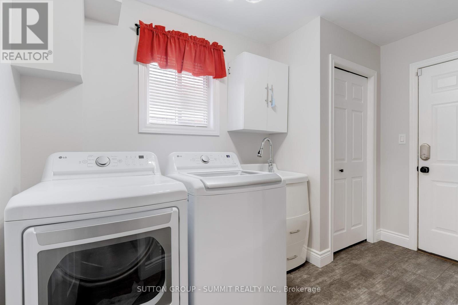 Photo 31 of 10 Scottswood Lane, Haldimand ON