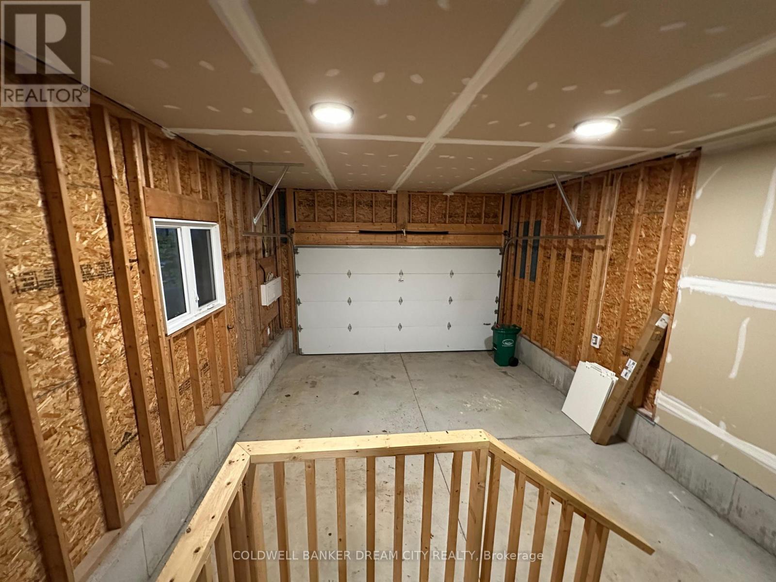 Photo 14 of 28 Matheos Crescent, Quinte West ON