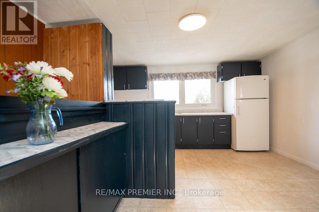 Photo 33 of 2704 Television Road, Dourodummer ON
