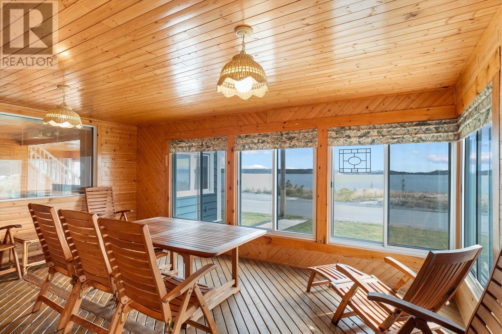 Photo 13 of 501 Water Street, Bay Roberts NL