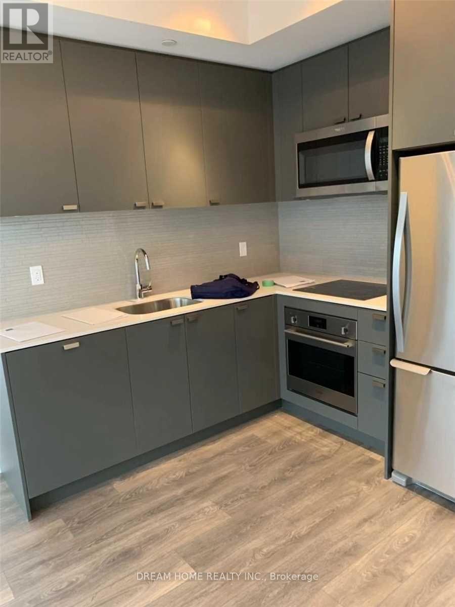 Photo 10 of 1107 56 Forest Manor Road, Toronto ON