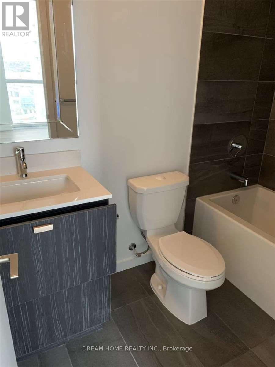 Photo 4 of 1107 56 Forest Manor Road, Toronto ON