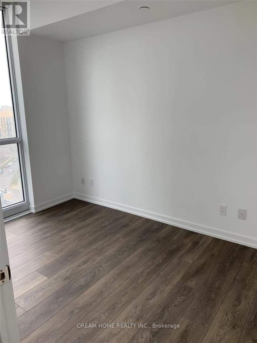 Photo 8 of 1107 56 Forest Manor Road, Toronto ON