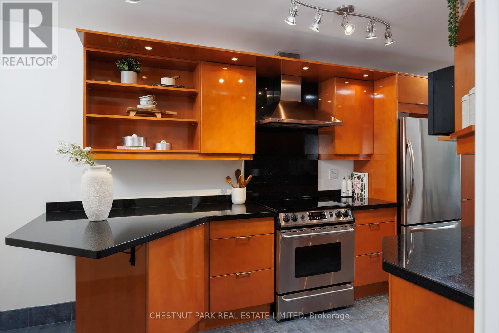 Photo 13 of 1903 62 Wellesley Street W, Toronto ON