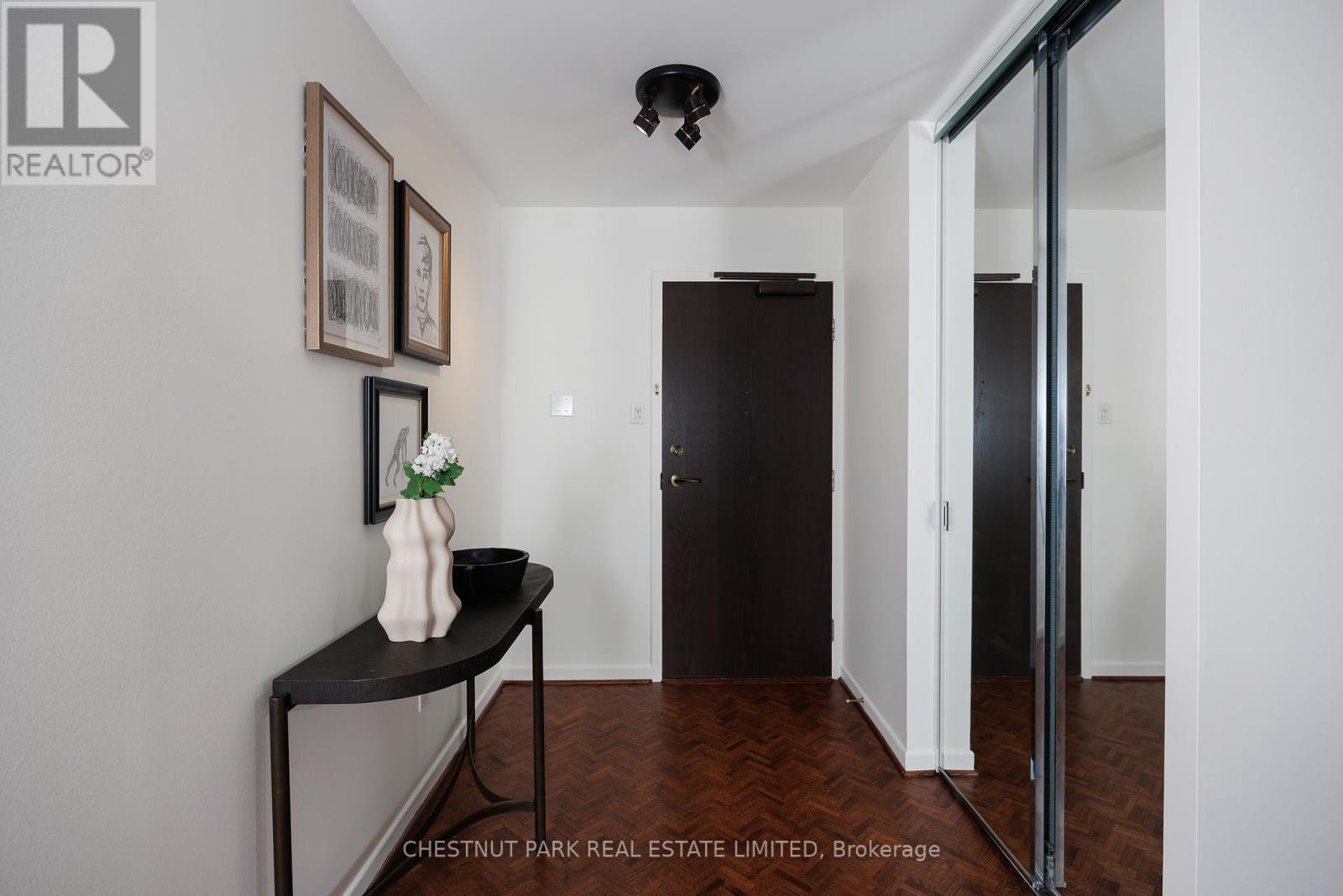 Photo 3 of 1903 62 Wellesley Street W, Toronto ON