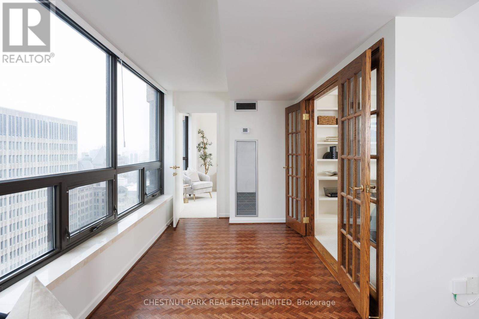 Photo 36 of 1903 62 Wellesley Street W, Toronto ON