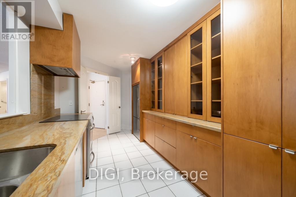 Photo 9 of 406 75 York Mills Road, Toronto ON