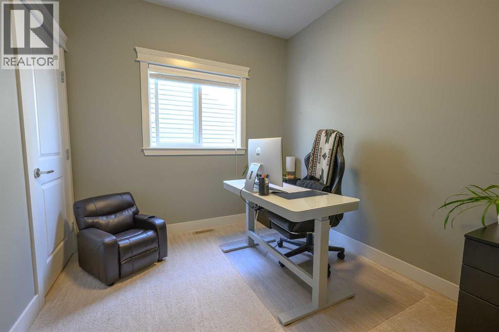 Photo 18 of 10601 113 Street, Grande Prairie AB