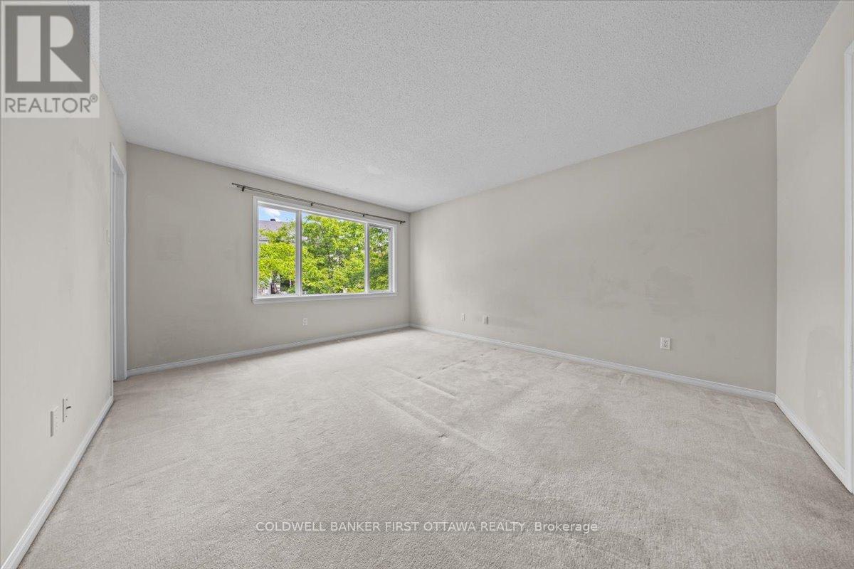 Photo 18 of 18 Maxton Private, Ottawa ON