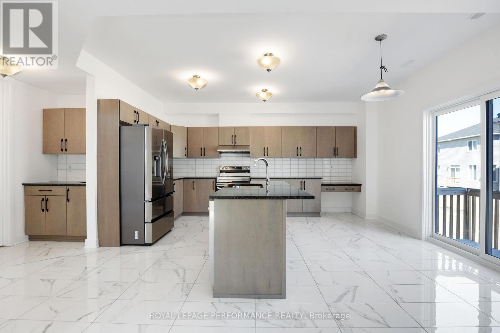 Photo 12 of A 32 Dun Skipper Way, Ottawa ON