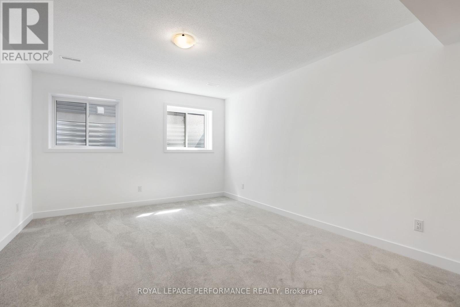 Photo 37 of A 32 Dun Skipper Way, Ottawa ON