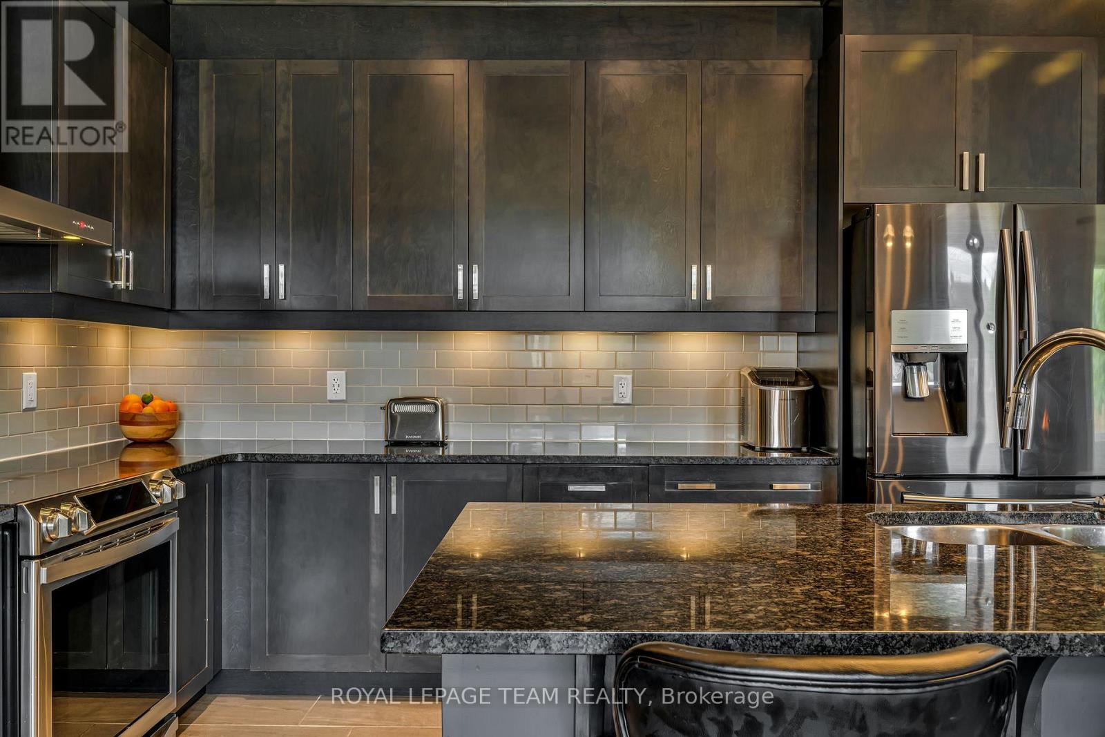 Photo 19 of 1201 De Pencier Drive, North Grenville ON