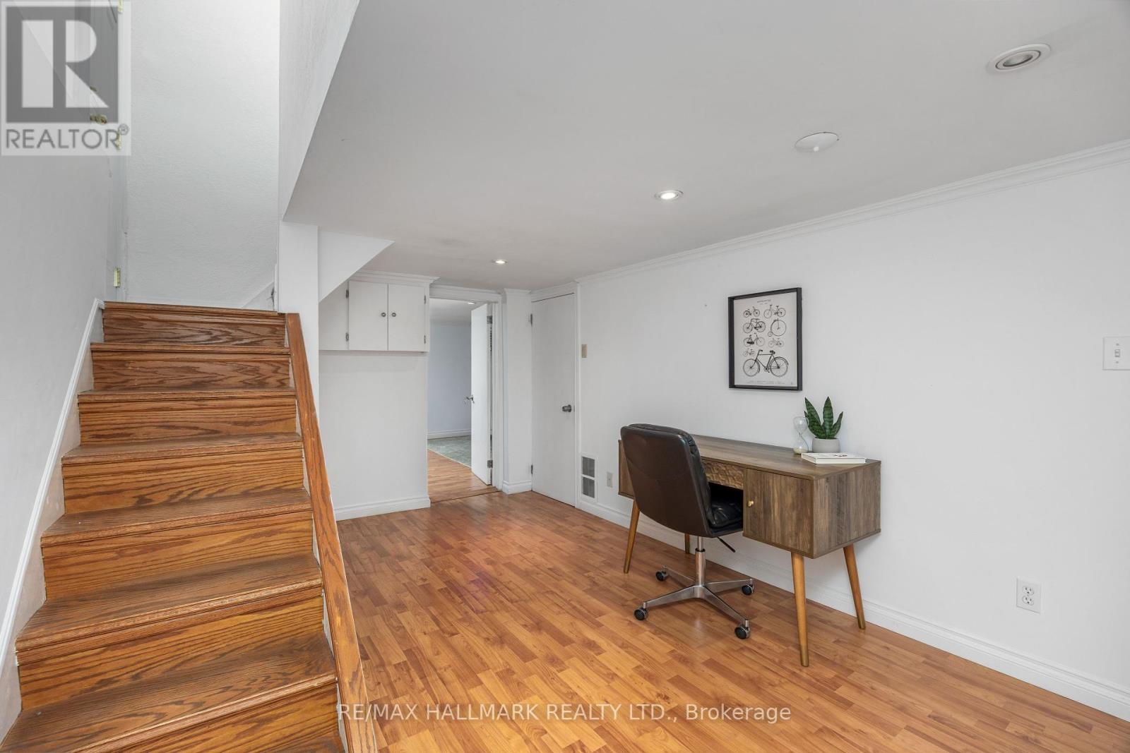 Photo 24 of 236 Dewhurst Boulevard N, Toronto ON