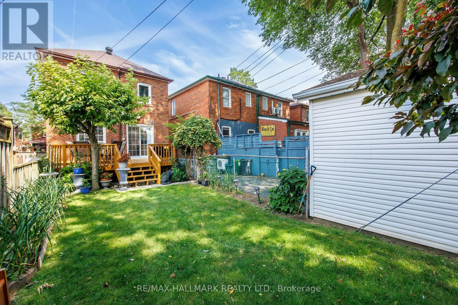 Photo 35 of 236 Dewhurst Boulevard N, Toronto ON