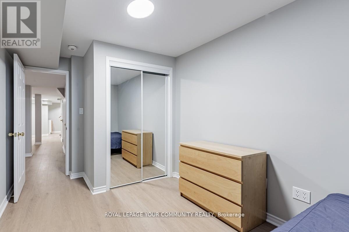 Photo 7 of Bsmnt 35 Cedarhurst Drive, Richmond Hill ON