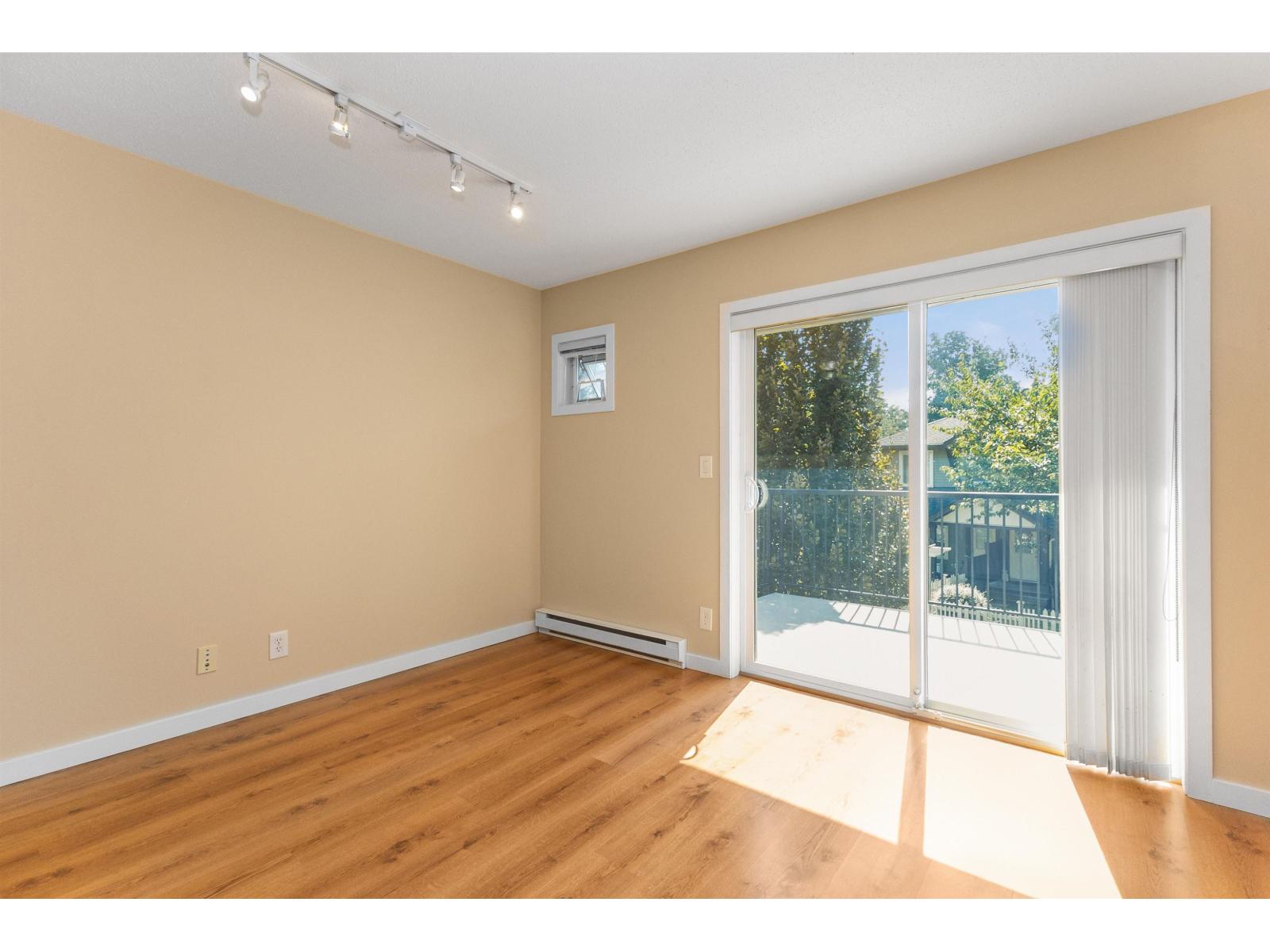 Photo 6 of 20 4401 Blauson Boulevard, Abbotsford BC