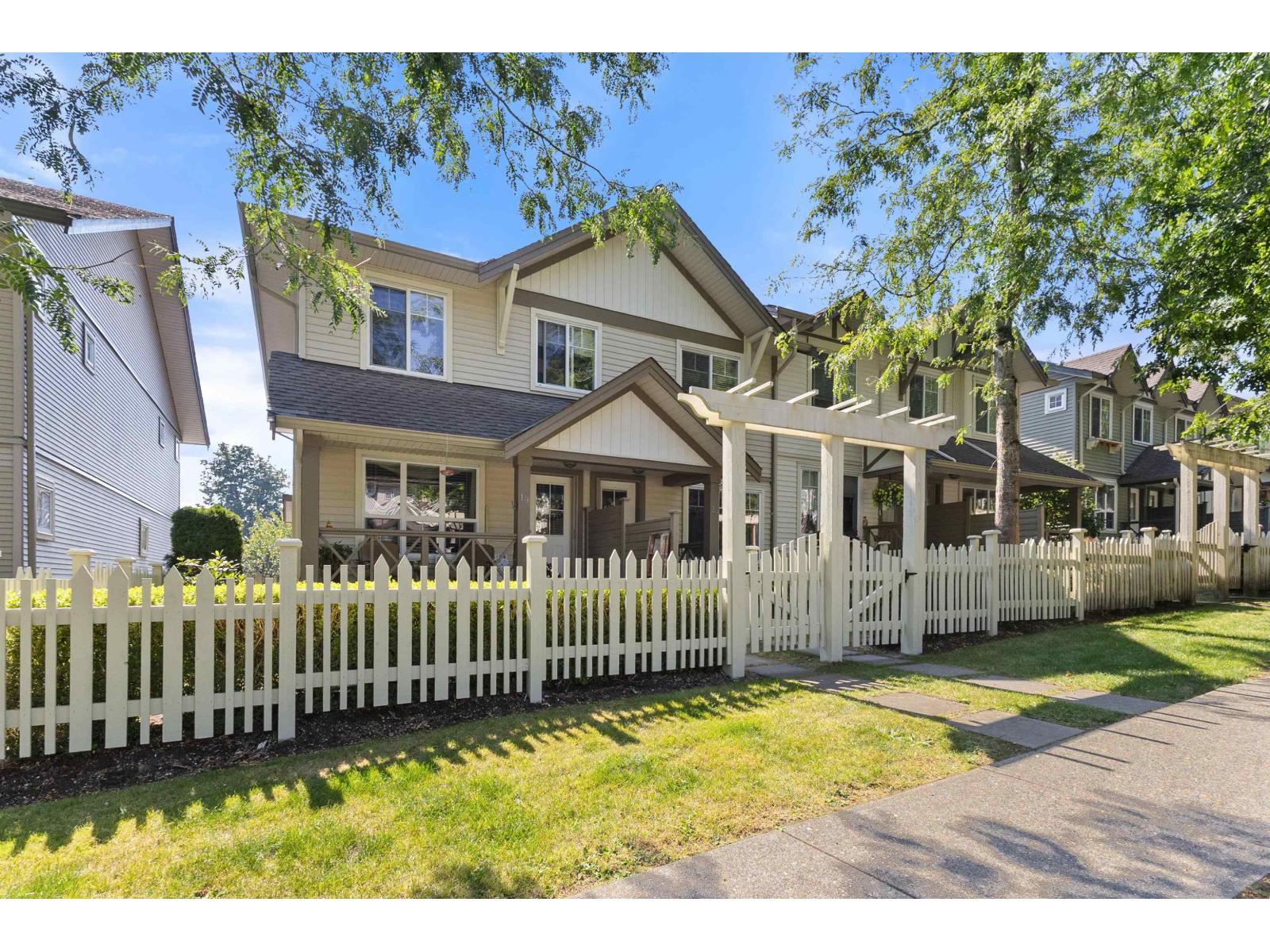 Photo 24 of 20 4401 Blauson Boulevard, Abbotsford BC