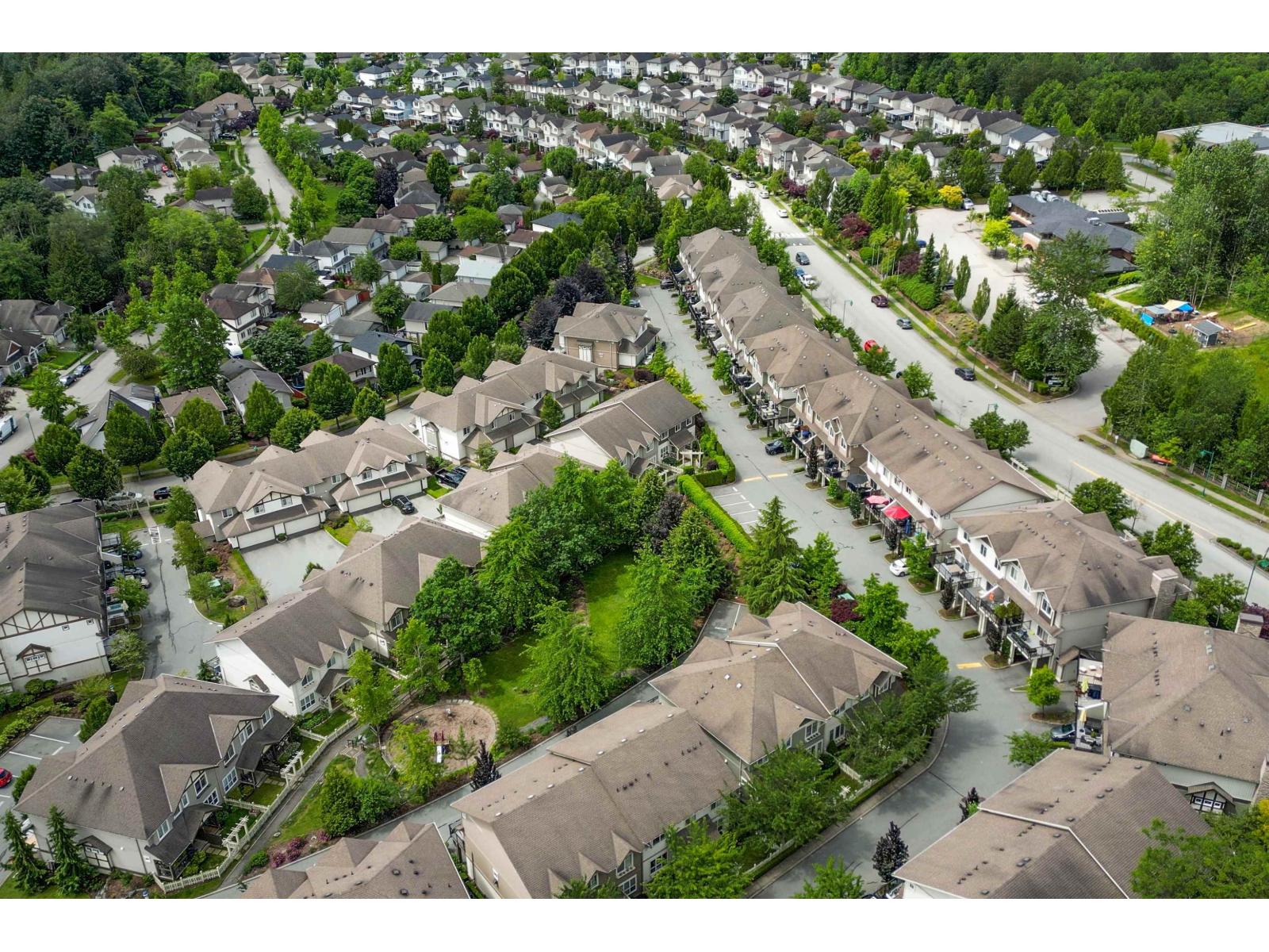Photo 30 of 20 4401 Blauson Boulevard, Abbotsford BC
