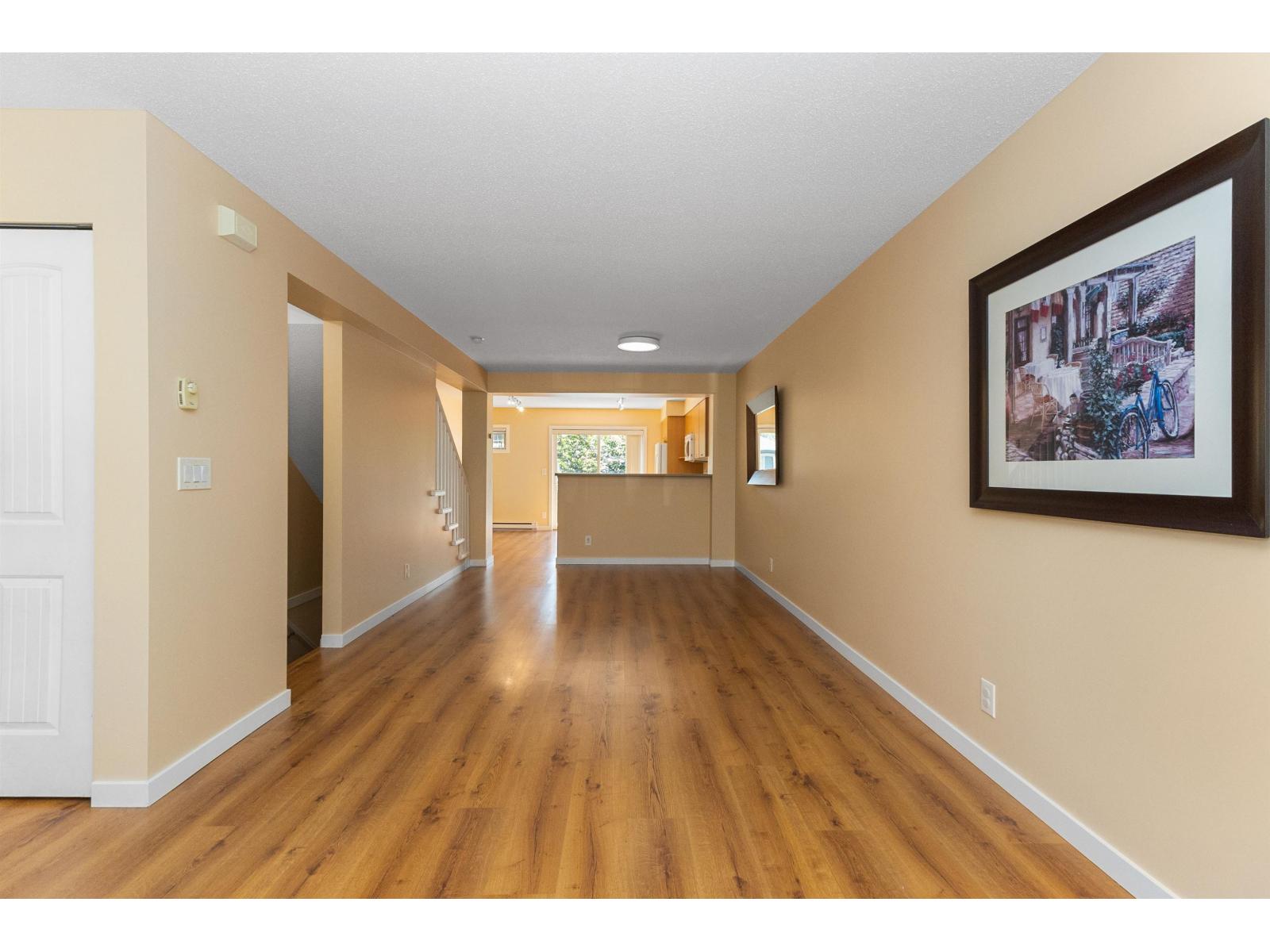 Photo 12 of 20 4401 Blauson Boulevard, Abbotsford BC